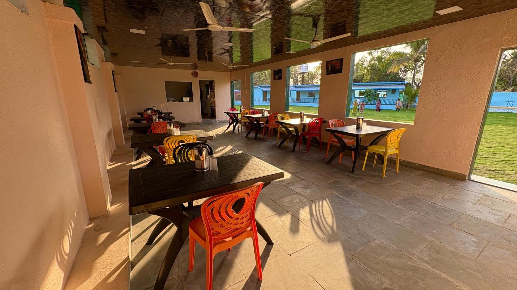 Deep Bhavani Resort Карджат Екстериор снимка