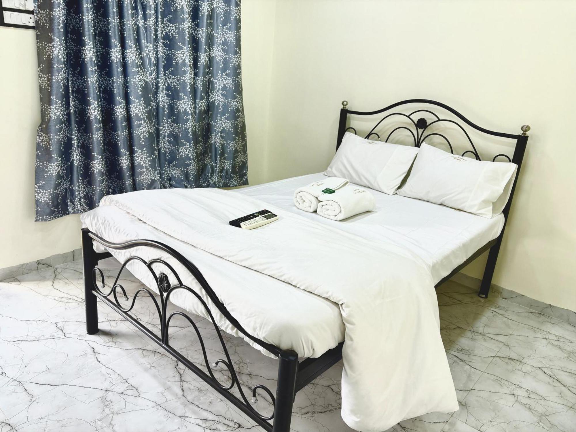 Deep Bhavani Resort Карджат Екстериор снимка